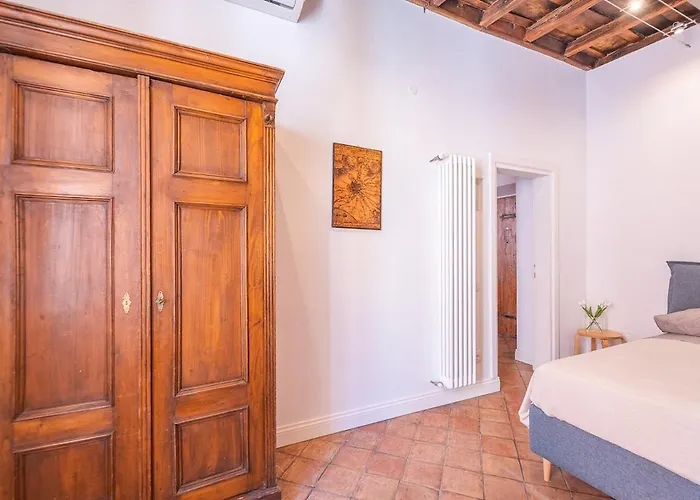 Residenza Storica Frangipane Al Pantheon * Roma